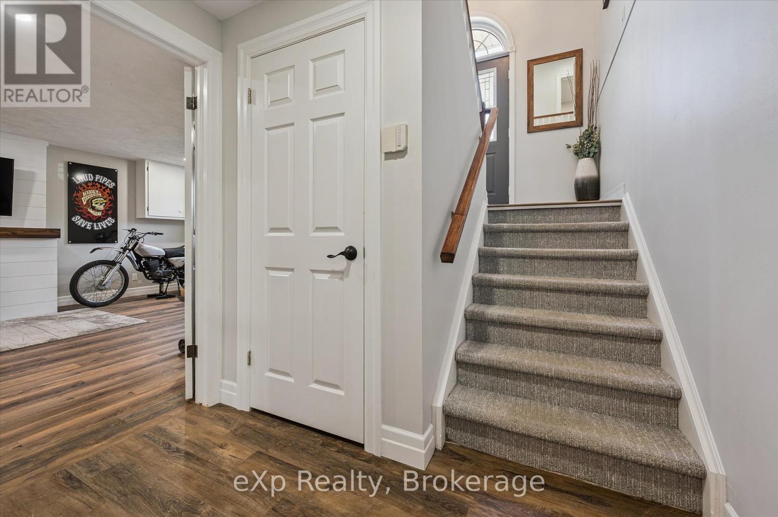530 Watt Street, Centre Wellington, Ontario  N1M 3K4 - Photo 26 - X12348359