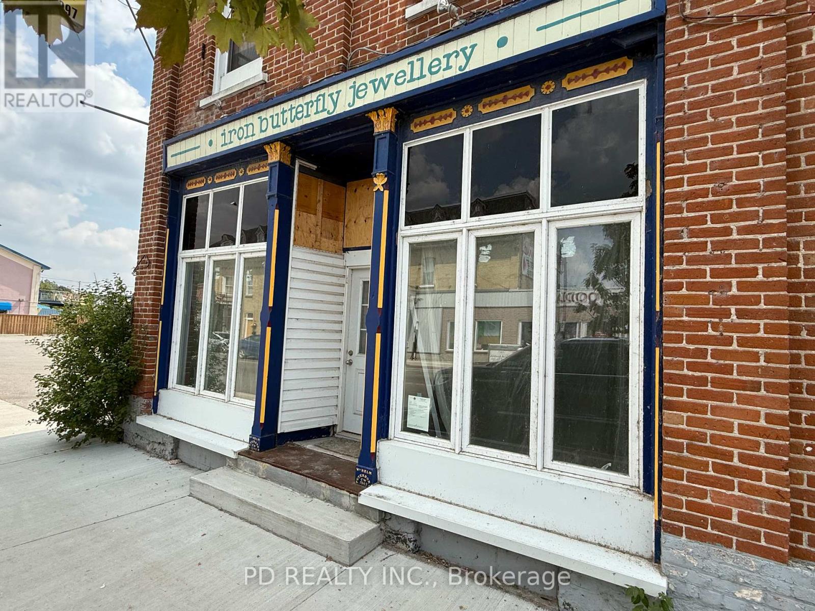 1 - 34-36 King Street E, Kawartha Lakes, Ontario  K0L 2W0 - Photo 3 - X12348368