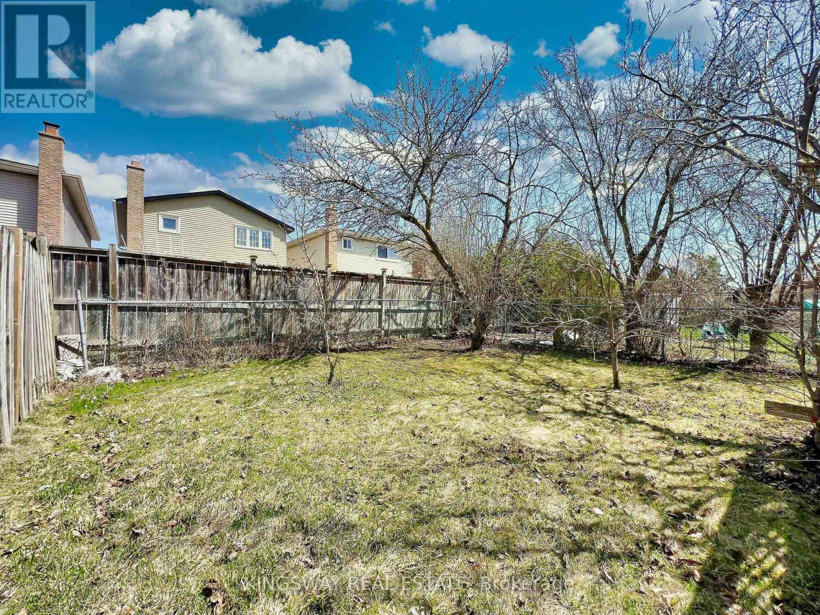 55 Copperwood Square, Toronto (Milliken), Ontario  M1V 2C2 - Photo 49 - E12348386
