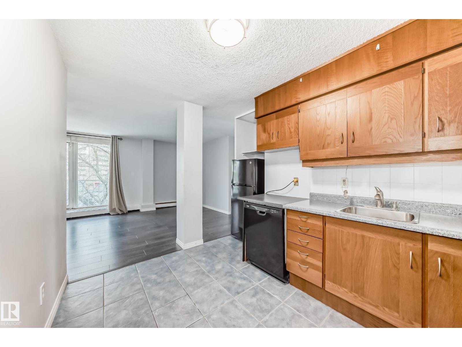 #504 9940 112 St Nw, Edmonton, Alberta  T5K 1L8 - Photo 10 - E4453332