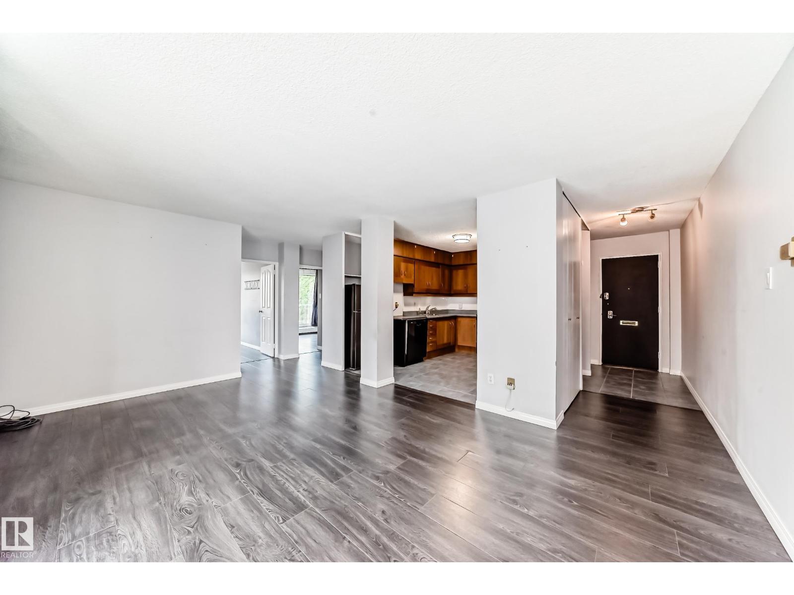 #504 9940 112 St Nw, Edmonton, Alberta  T5K 1L8 - Photo 6 - E4453332