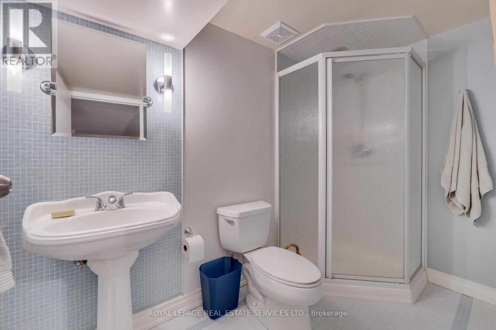 503 Meadow Wood Road, Mississauga (Clarkson), Ontario  L5J 2S4 - Photo 34 - W12348387