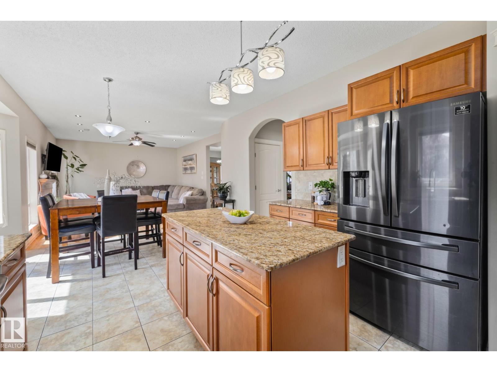 6130 Maynard Cr Nw, Edmonton, Alberta  T6R 0H8 - Photo 22 - E4453284