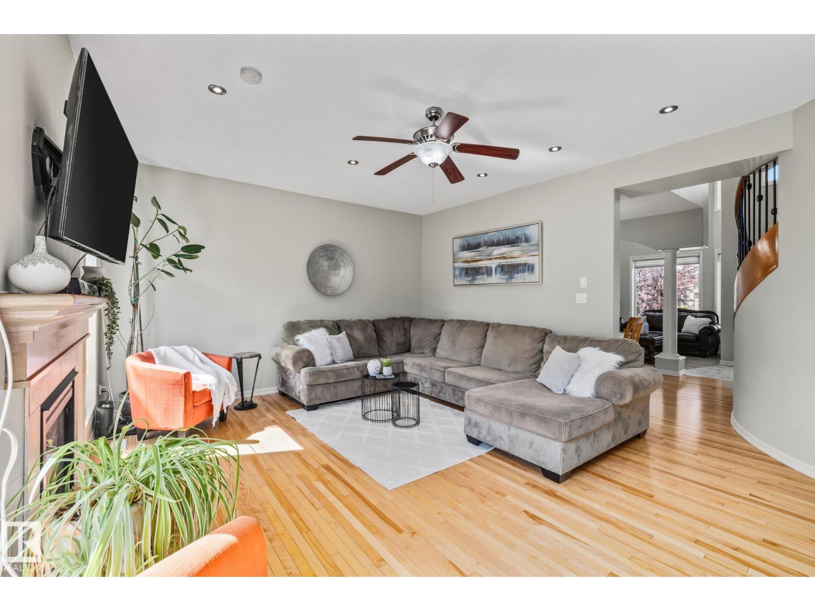 6130 Maynard Cr Nw, Edmonton, Alberta  T6R 0H8 - Photo 13 - E4453284