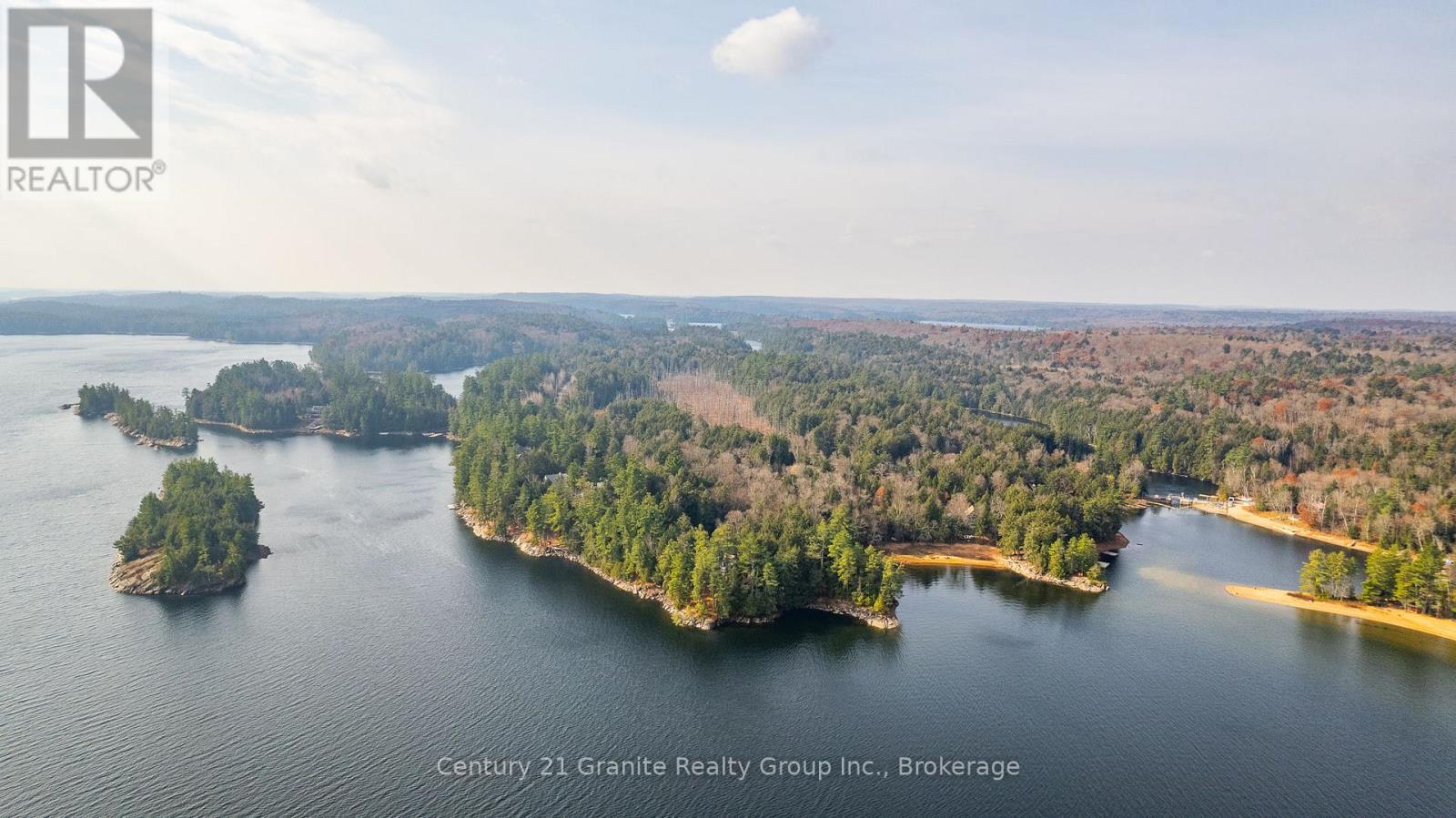 3526 West Shore Road, Dysart Et Al, Ontario  K0M 1S0 - Photo 47 - X12348415