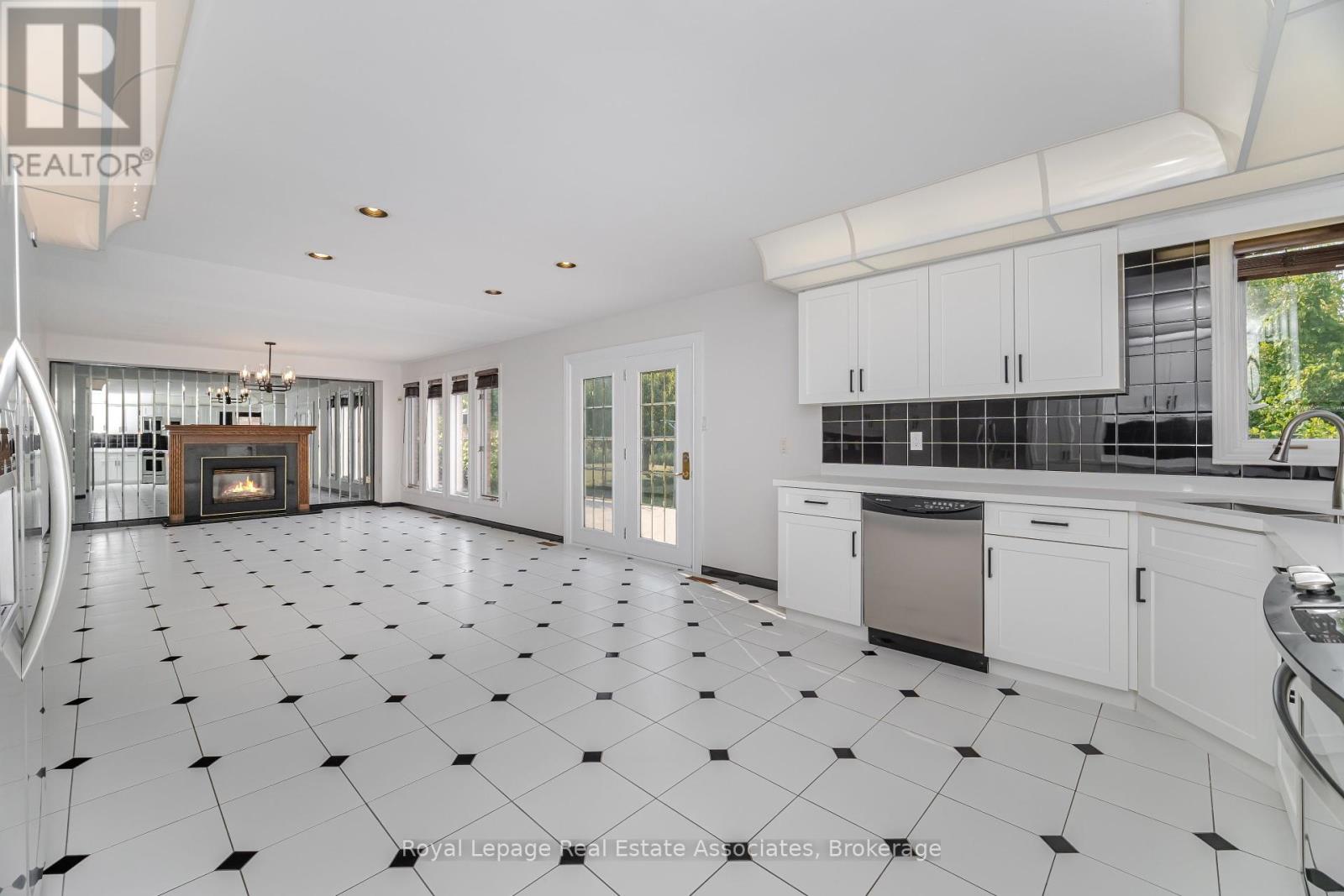 100 National Drive, Hamilton, Ontario  L8G 5B3 - Photo 14 - X12348399