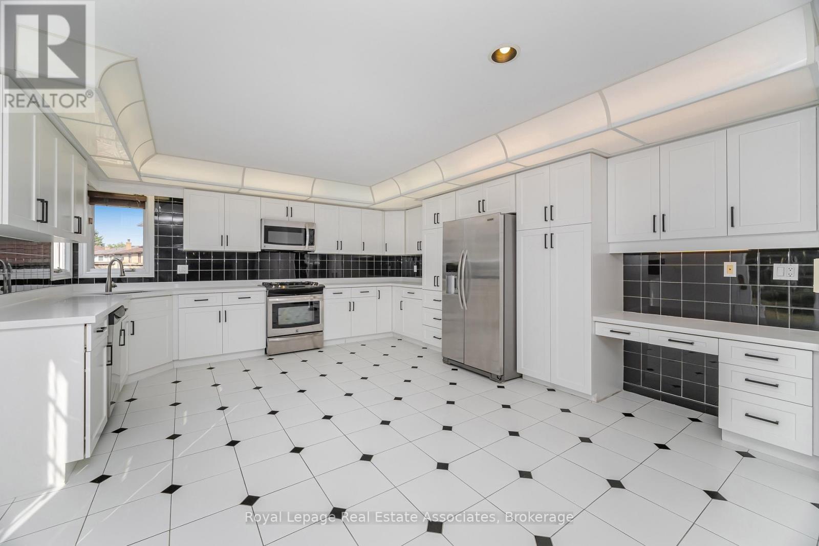 100 National Drive, Hamilton, Ontario  L8G 5B3 - Photo 15 - X12348399