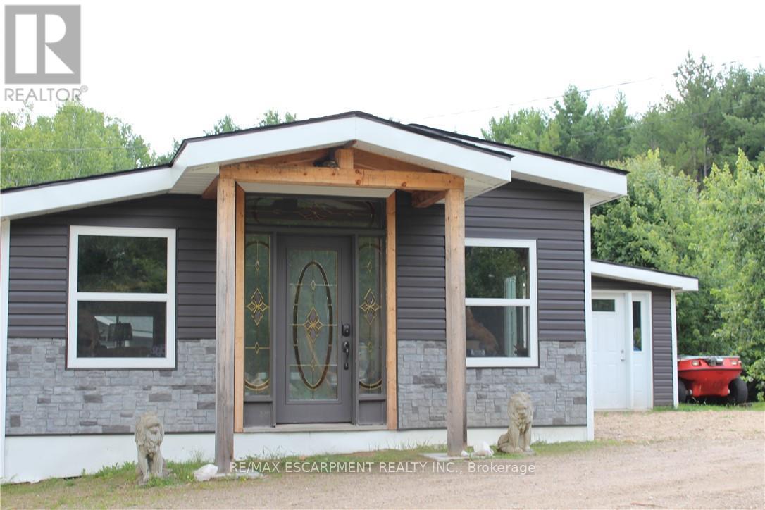 Cottage A & B - 26797 Highway 60 Highway, South Algonquin, Ontario  K0J 2M0 - Photo 1 - X12348407