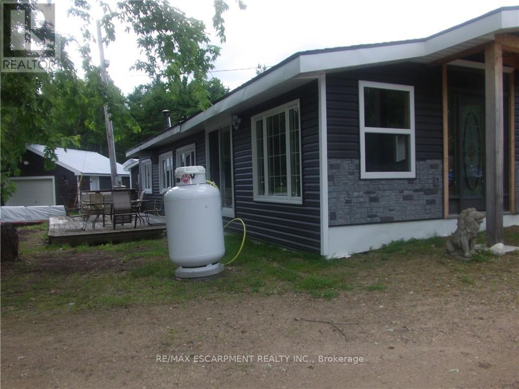 Cottage A & B - 26797 Highway 60 Highway, South Algonquin, Ontario  K0J 2M0 - Photo 3 - X12348407