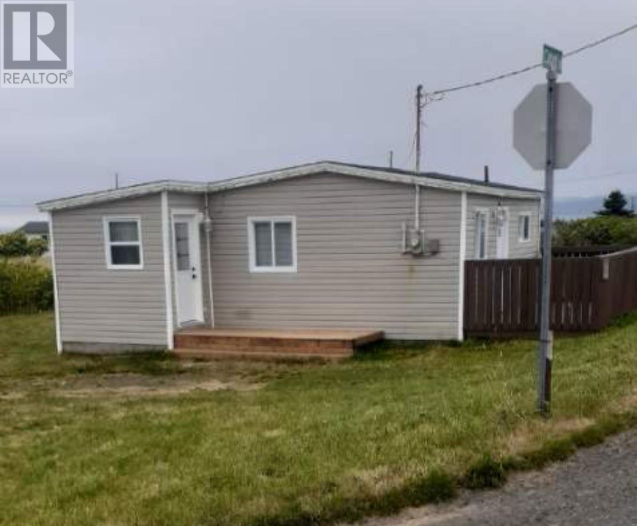 1 Cabot Street, Bell Island, Newfoundland & Labrador