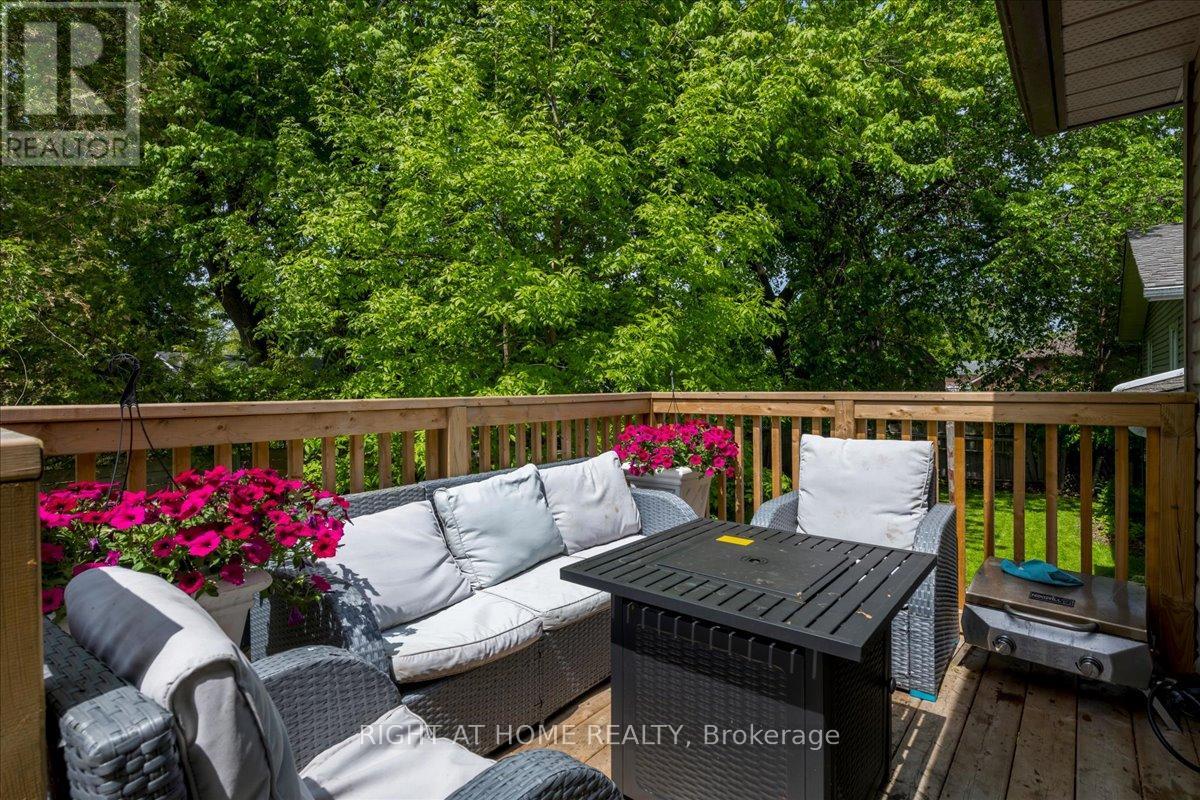 70 Metro Road S, Georgina (Keswick North), Ontario  L4P 1W1 - Photo 14 - N12348439