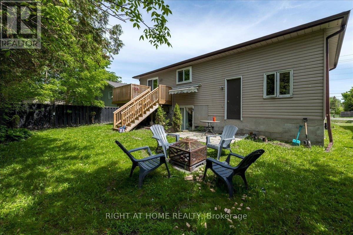 70 Metro Road S, Georgina (Keswick North), Ontario  L4P 1W1 - Photo 27 - N12348439