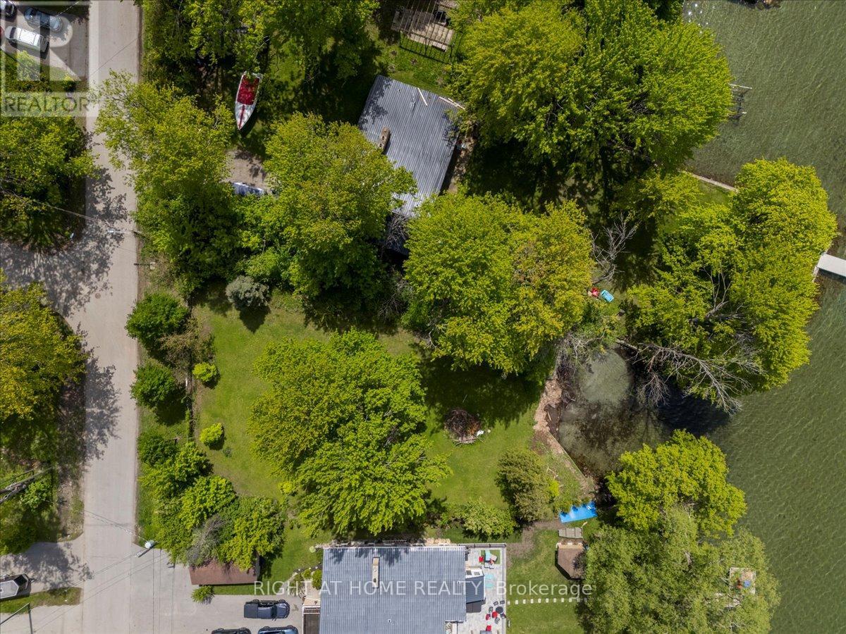 70 Metro Road S, Georgina (Keswick North), Ontario  L4P 1W1 - Photo 32 - N12348439