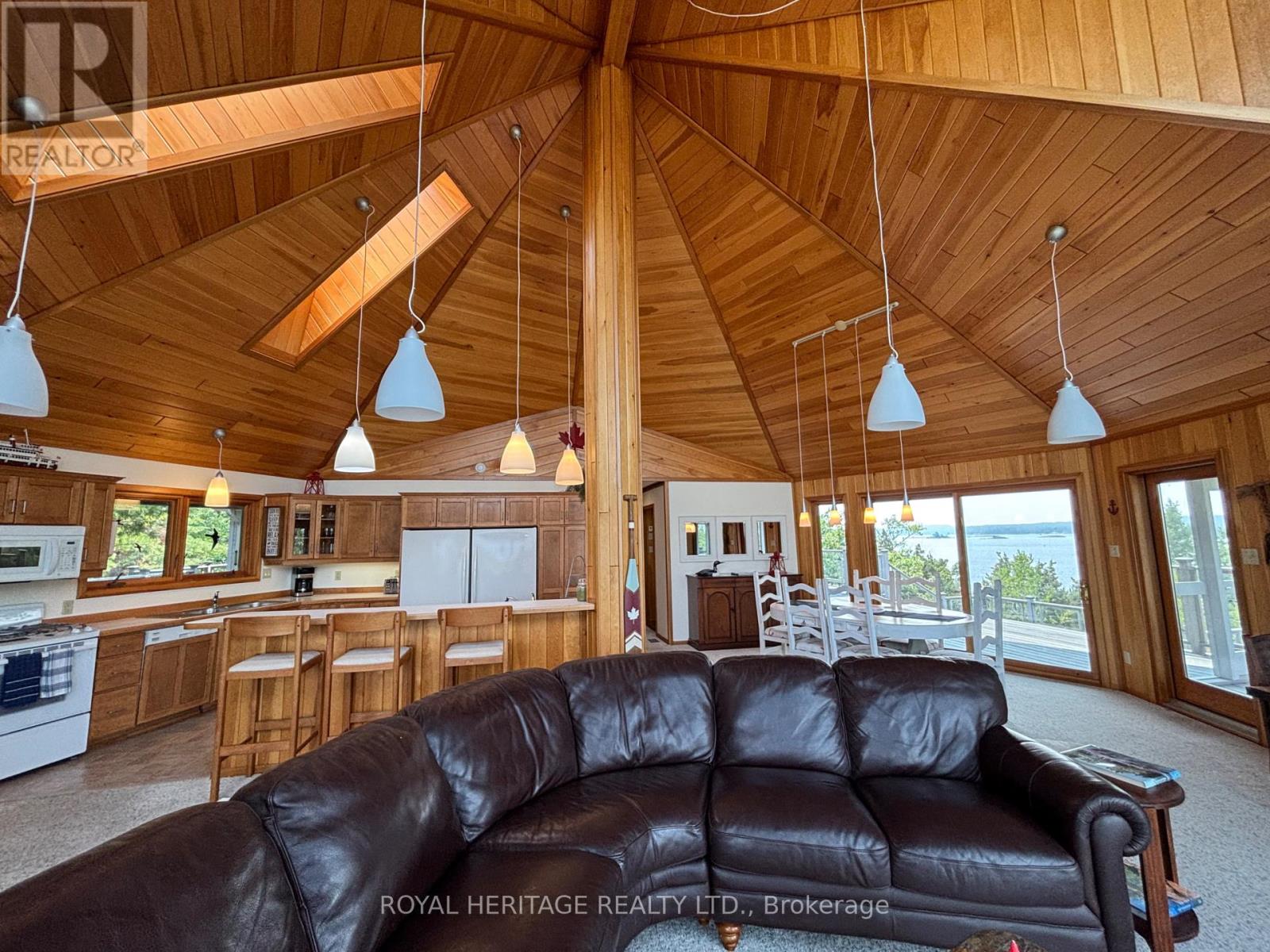 7224 Island 630 Georgian Bay, Georgian Bay, Ontario  P0E 1E0 - Photo 11 - X12340972