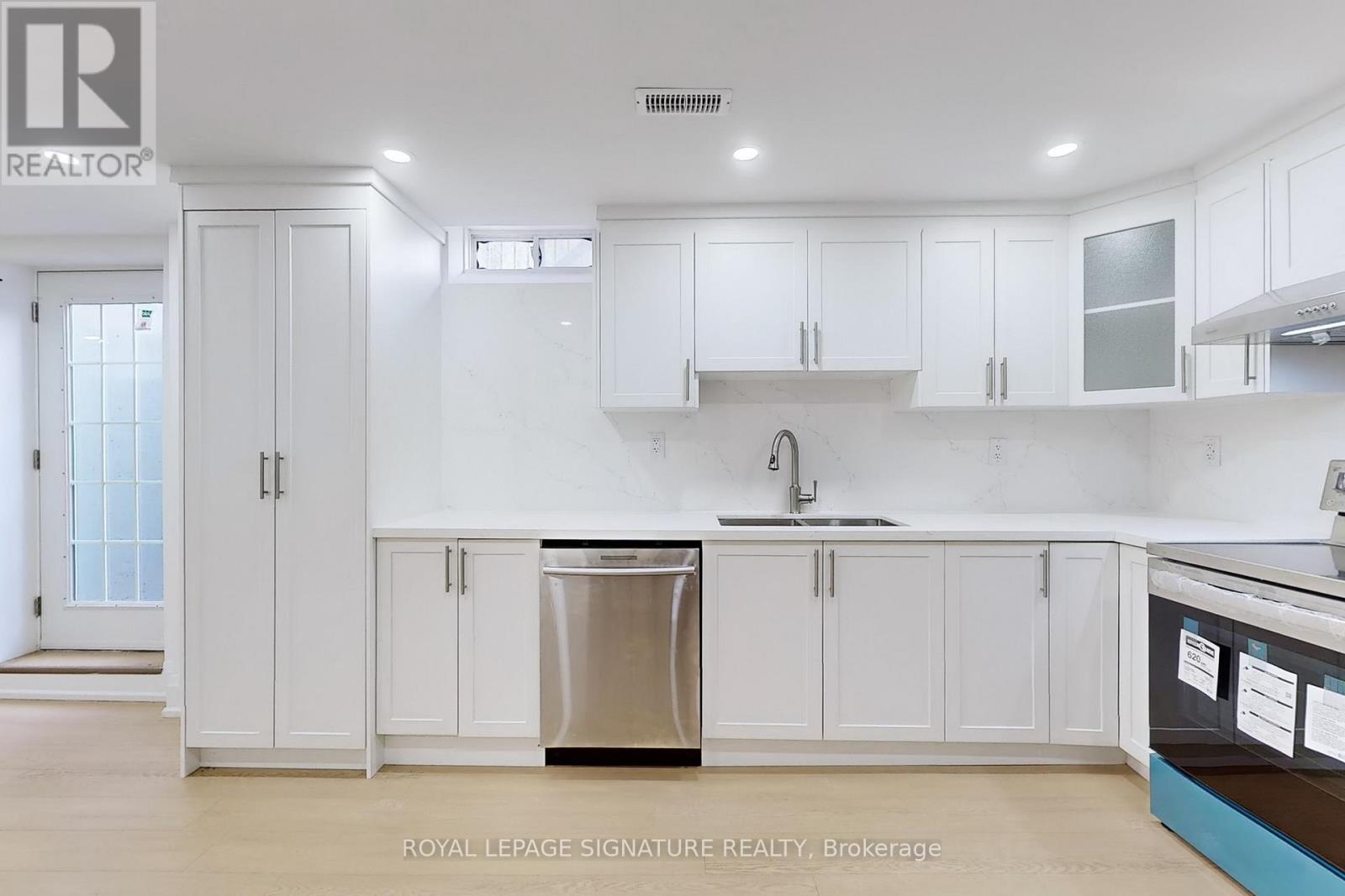 Bsmt - 1018 Glenbourne Drive, Oshawa, Ontario  L1K 2P9 - Photo 15 - E12348465