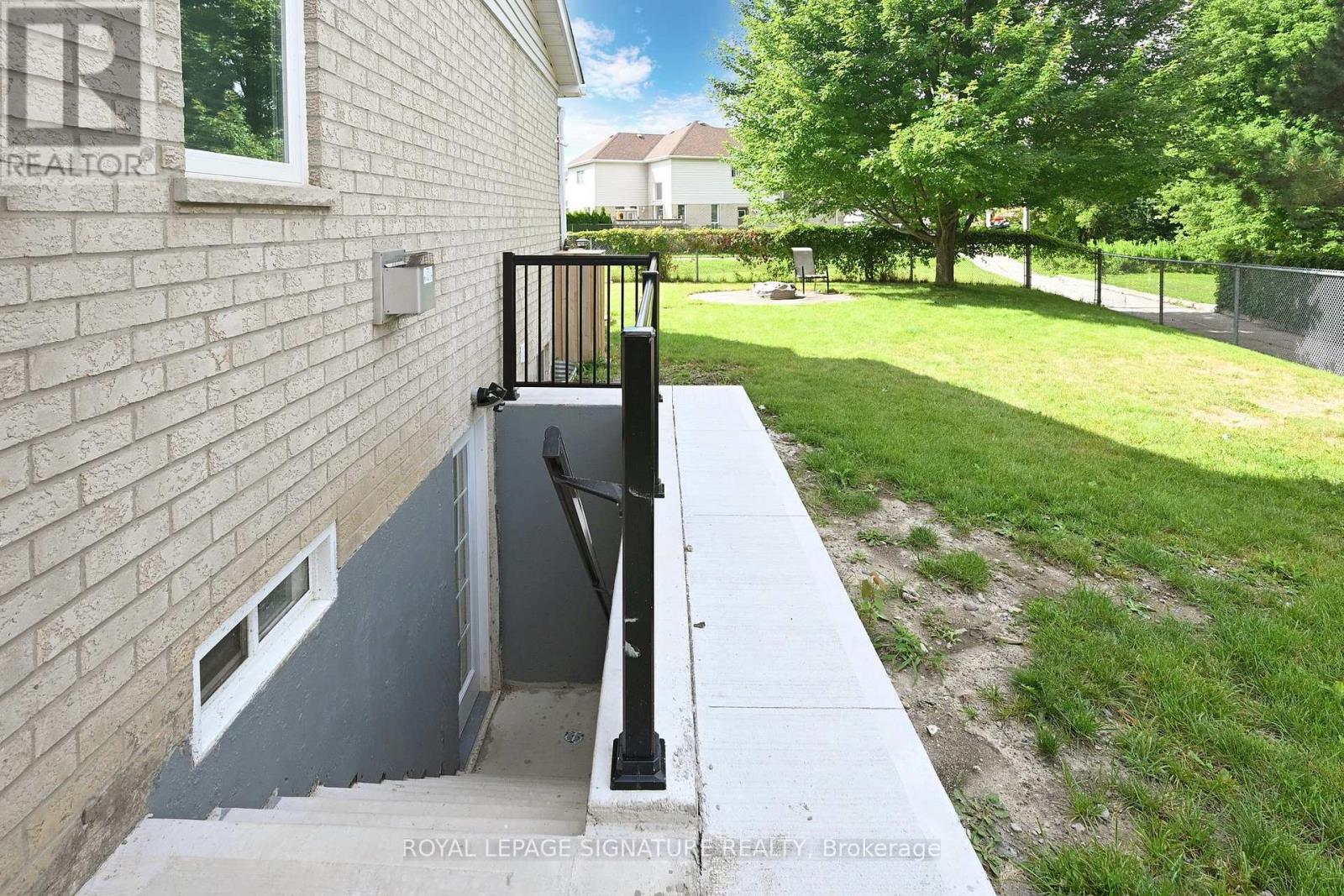 Bsmt - 1018 Glenbourne Drive, Oshawa, Ontario  L1K 2P9 - Photo 29 - E12348465