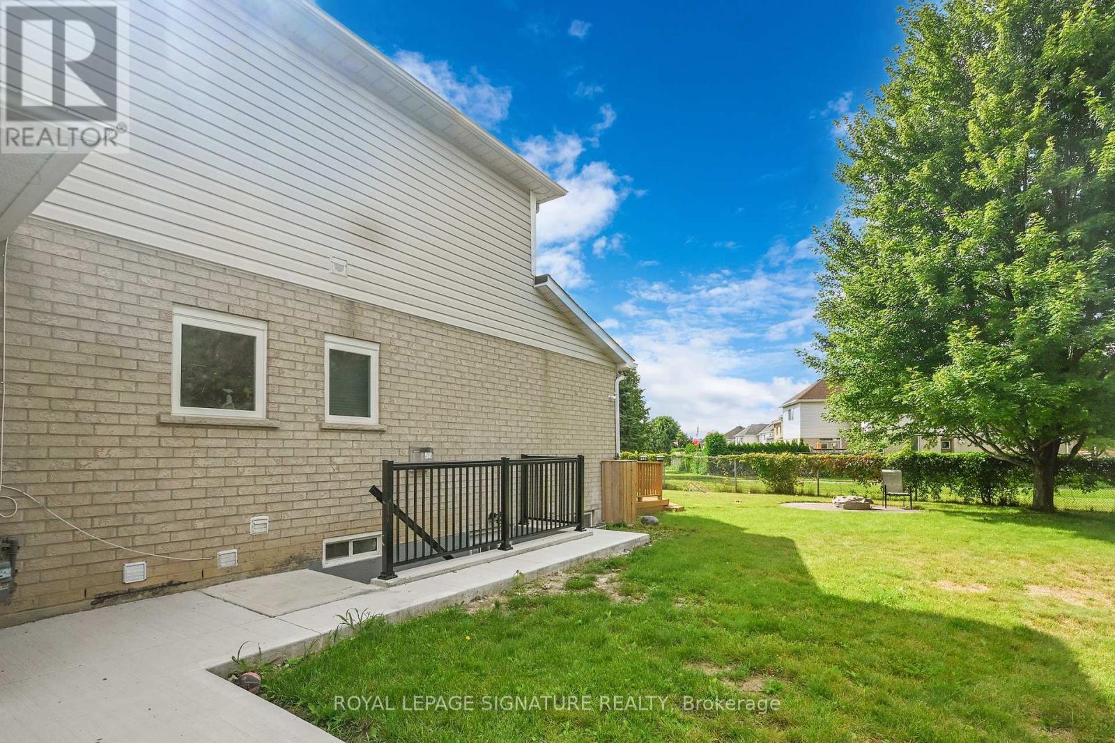 Bsmt - 1018 Glenbourne Drive, Oshawa, Ontario  L1K 2P9 - Photo 30 - E12348465