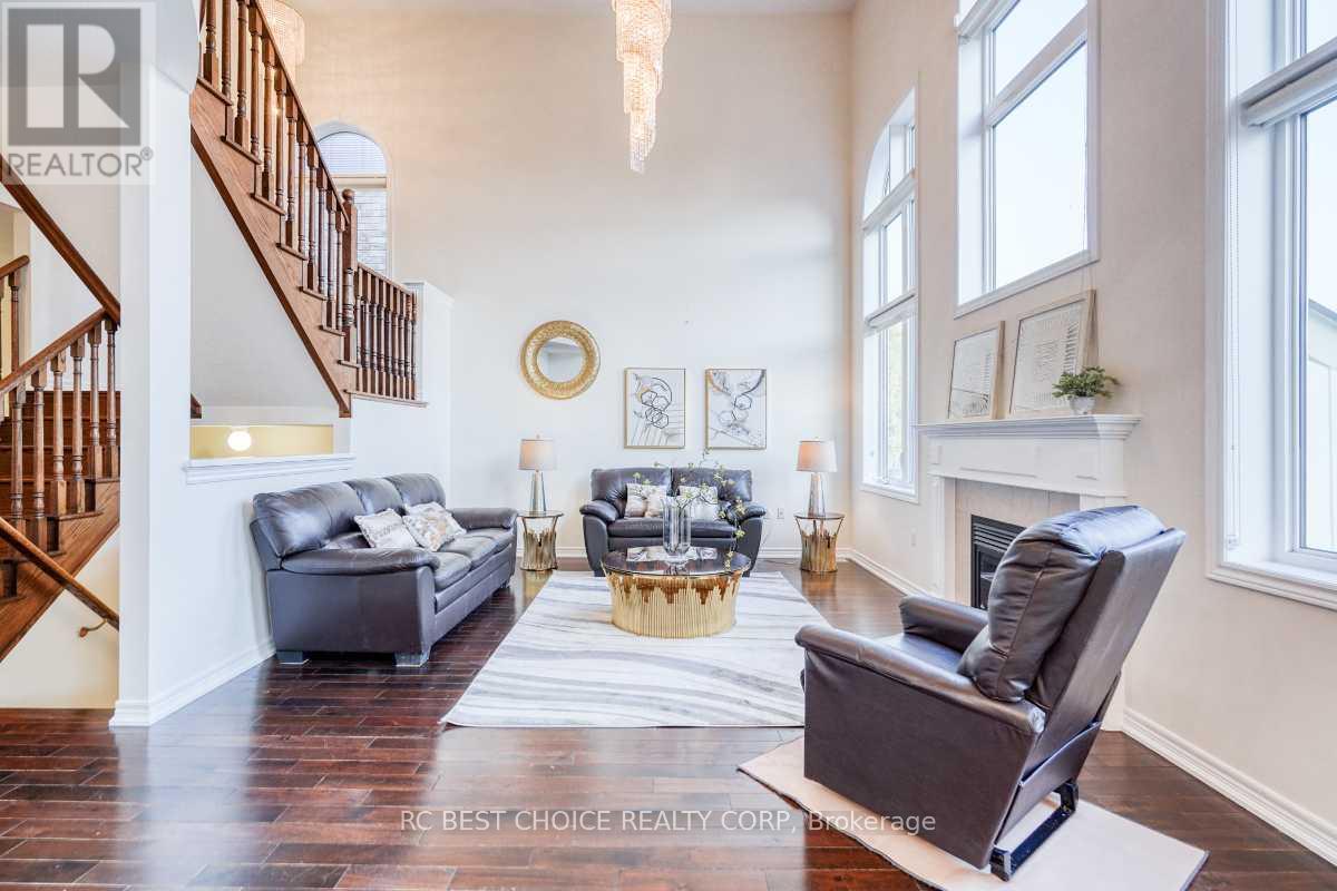 37 Bud Leggett Crescent, Georgina (Keswick South), Ontario  L4P 0B7 - Photo 6 - N12348470
