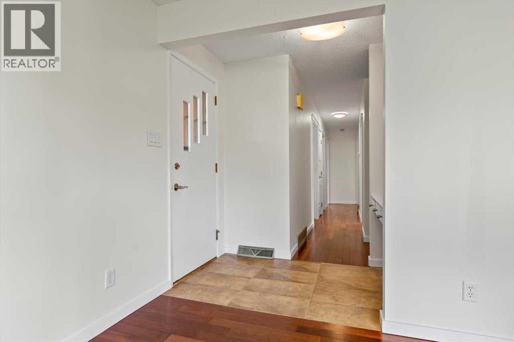 Property at 4507 Namaka Crescent NW image 2