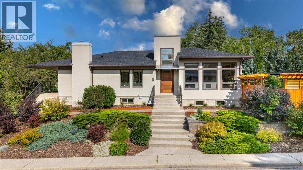 Property at 5 Roselawn Crescent NW image 1
