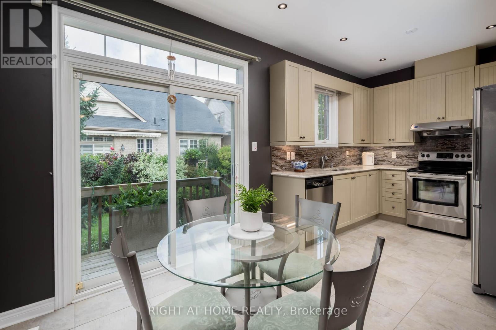 1 Sea Holly Crescent, Brampton, Ontario  L6R 0W2 - Photo 13 - W12343397