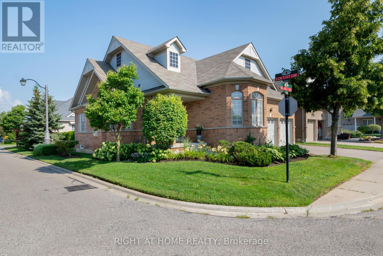 1 Sea Holly Crescent, Brampton, Ontario  L6R 0W2 - Photo 28 - W12343397
