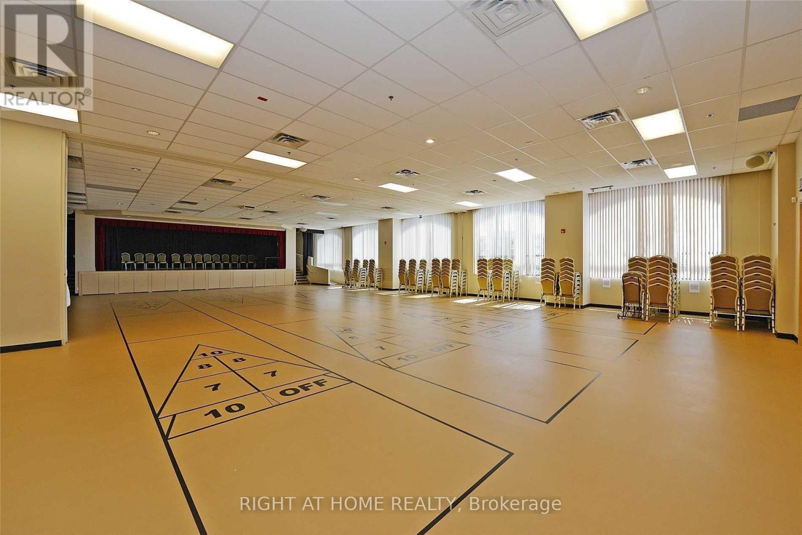 1 Sea Holly Crescent, Brampton, Ontario  L6R 0W2 - Photo 37 - W12343397