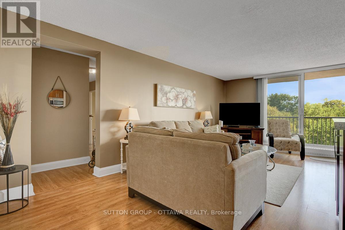 405 - 665 Bathgate Drive, Ottawa, Ontario K1K 3Y4 - Photo 12 - X12348519