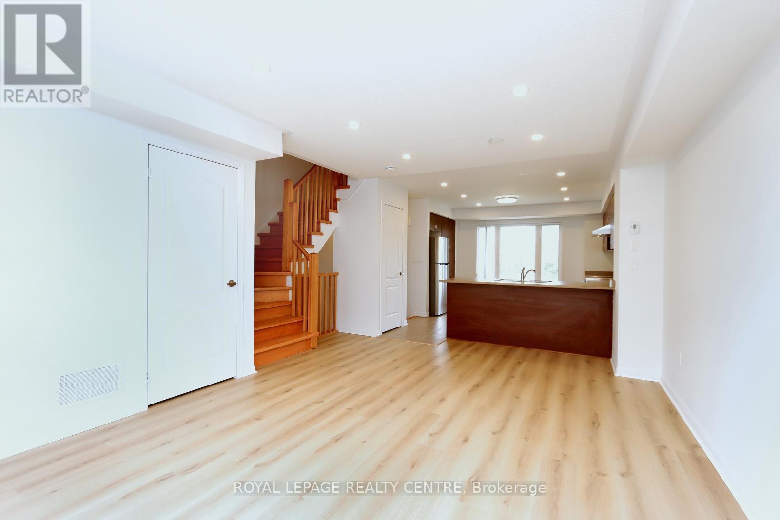 4 - 3135 Boxford Crescent, Mississauga, Ontario  L5M 0X1 - Photo 11 - W12347779