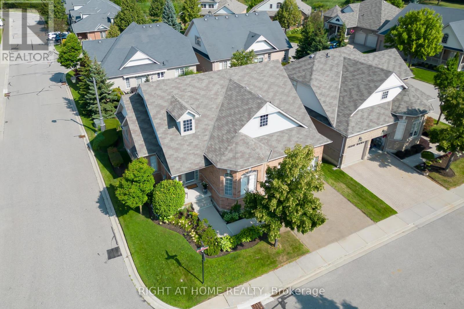1 Sea Holly Crescent, Brampton, Ontario  L6R 0W2 - Photo 27 - W12343397