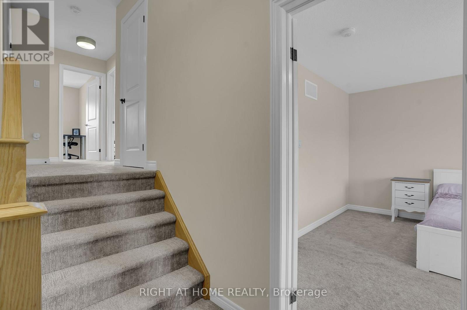 91 Beasley Grove, Hamilton (Meadowlands), Ontario  L9K 0J7 - Photo 16 - X12348461
