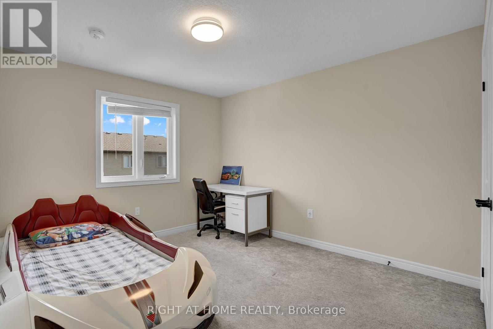 91 Beasley Grove, Hamilton (Meadowlands), Ontario  L9K 0J7 - Photo 27 - X12348461