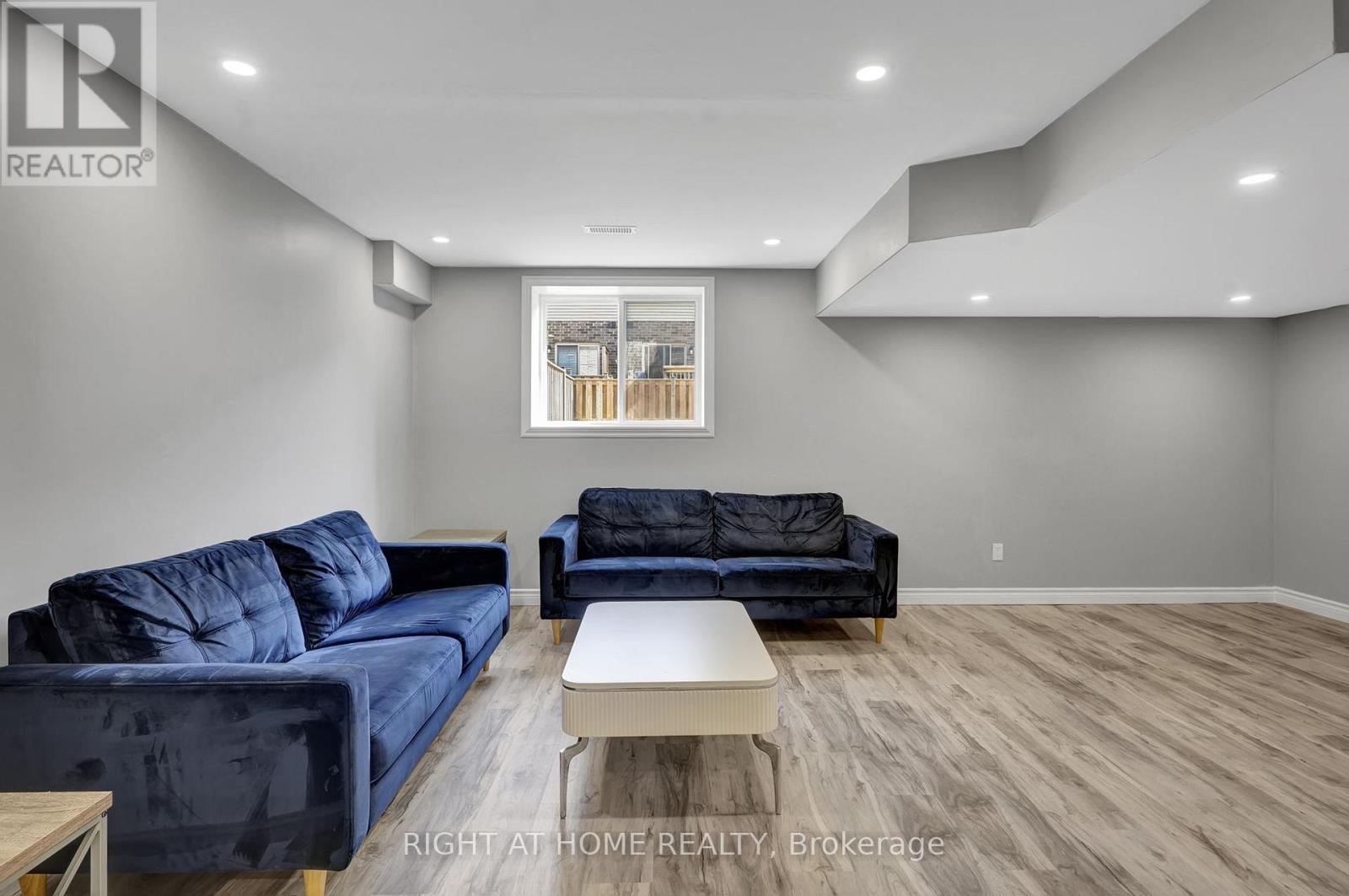 91 Beasley Grove, Hamilton (Meadowlands), Ontario  L9K 0J7 - Photo 33 - X12348461