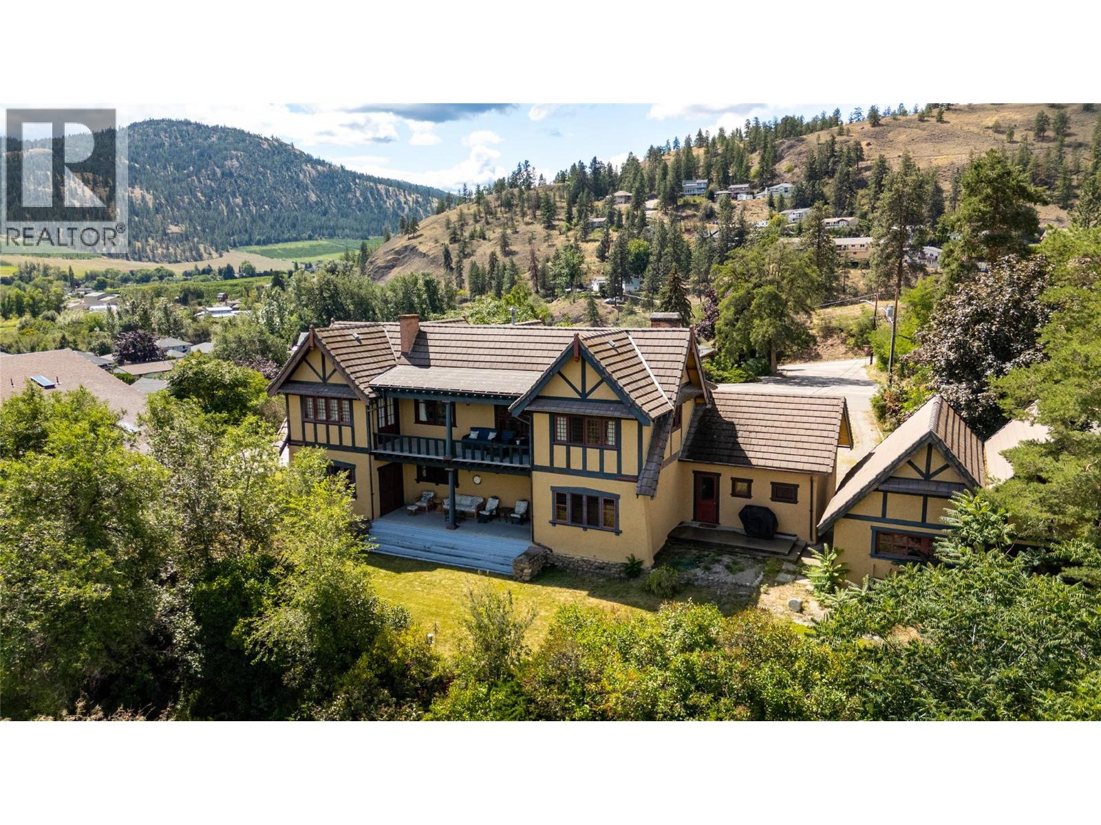 12405 Reynolds Avenue, summerland, British Columbia