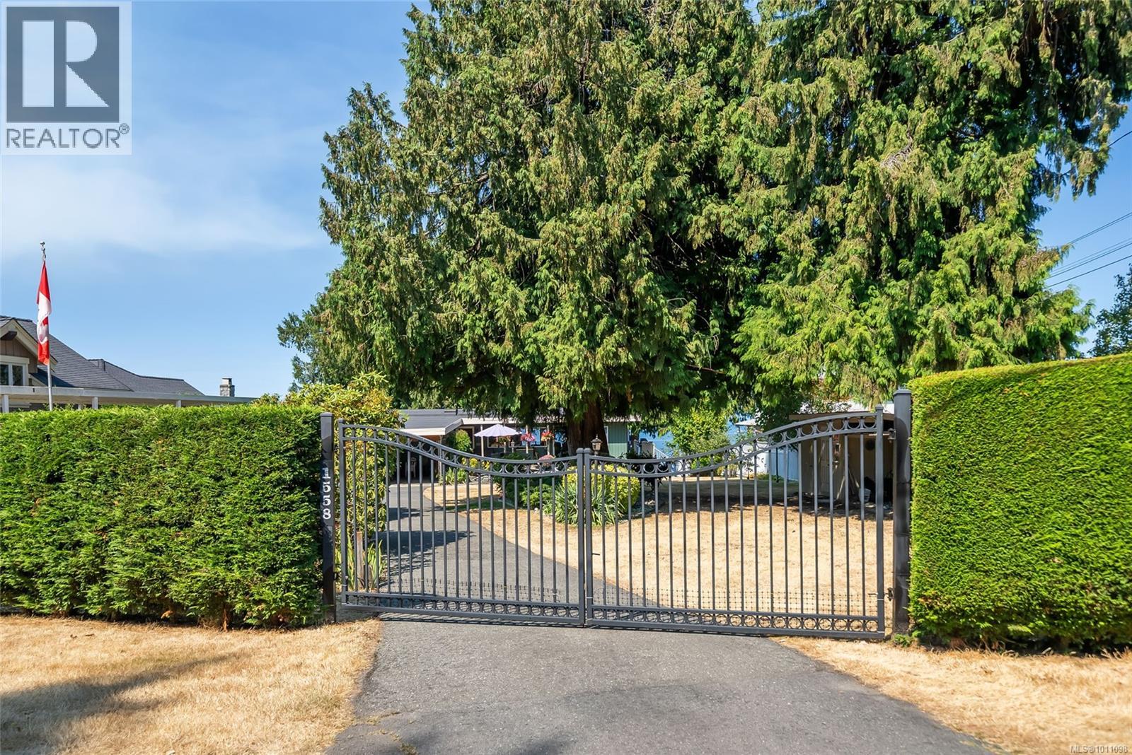 Property at 1558 Haida Way image 2