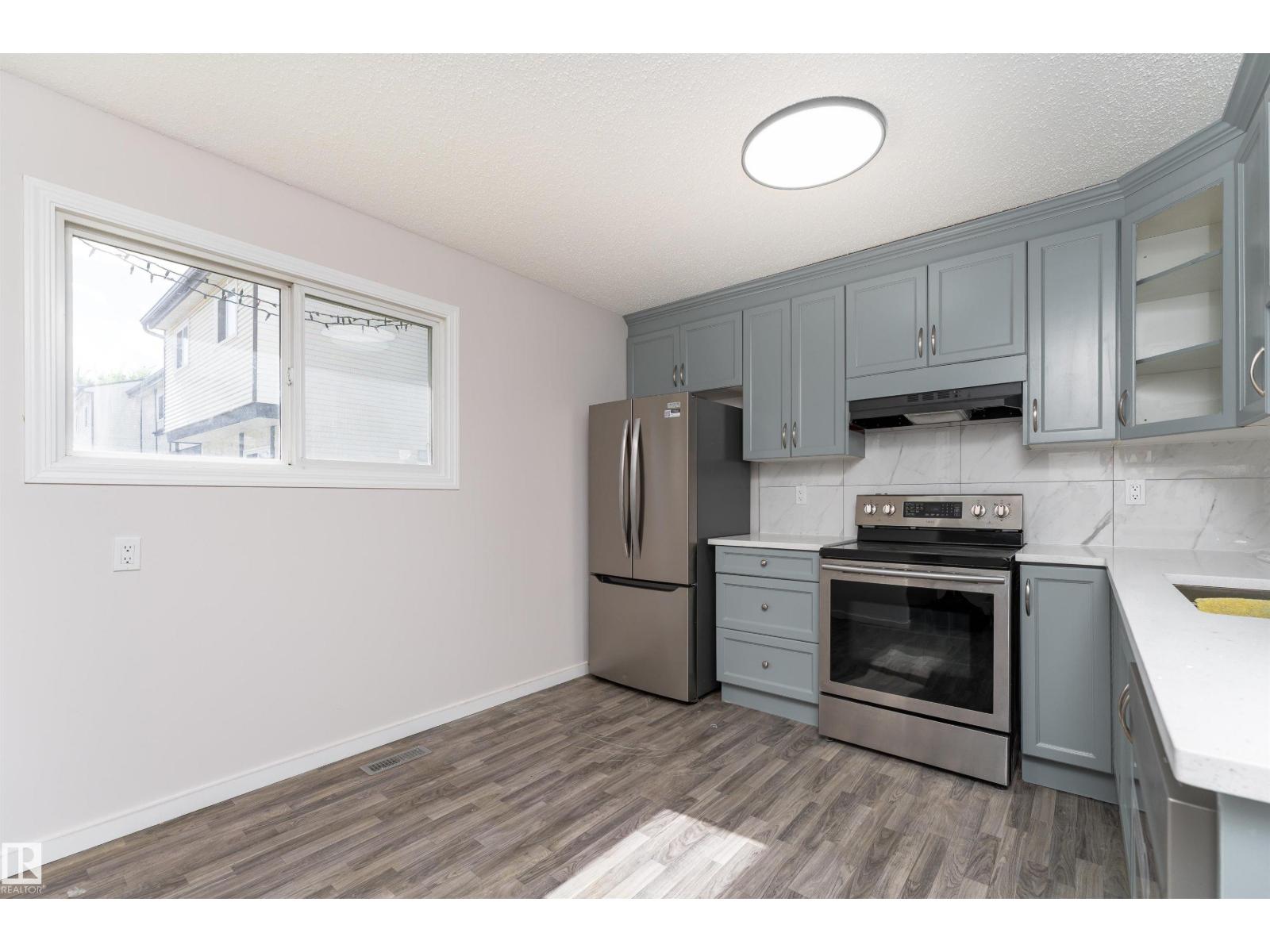 1244 Lakewood Rd W Nw Nw, Edmonton, Alberta  T6K 3P2 - Photo 13 - E4453340
