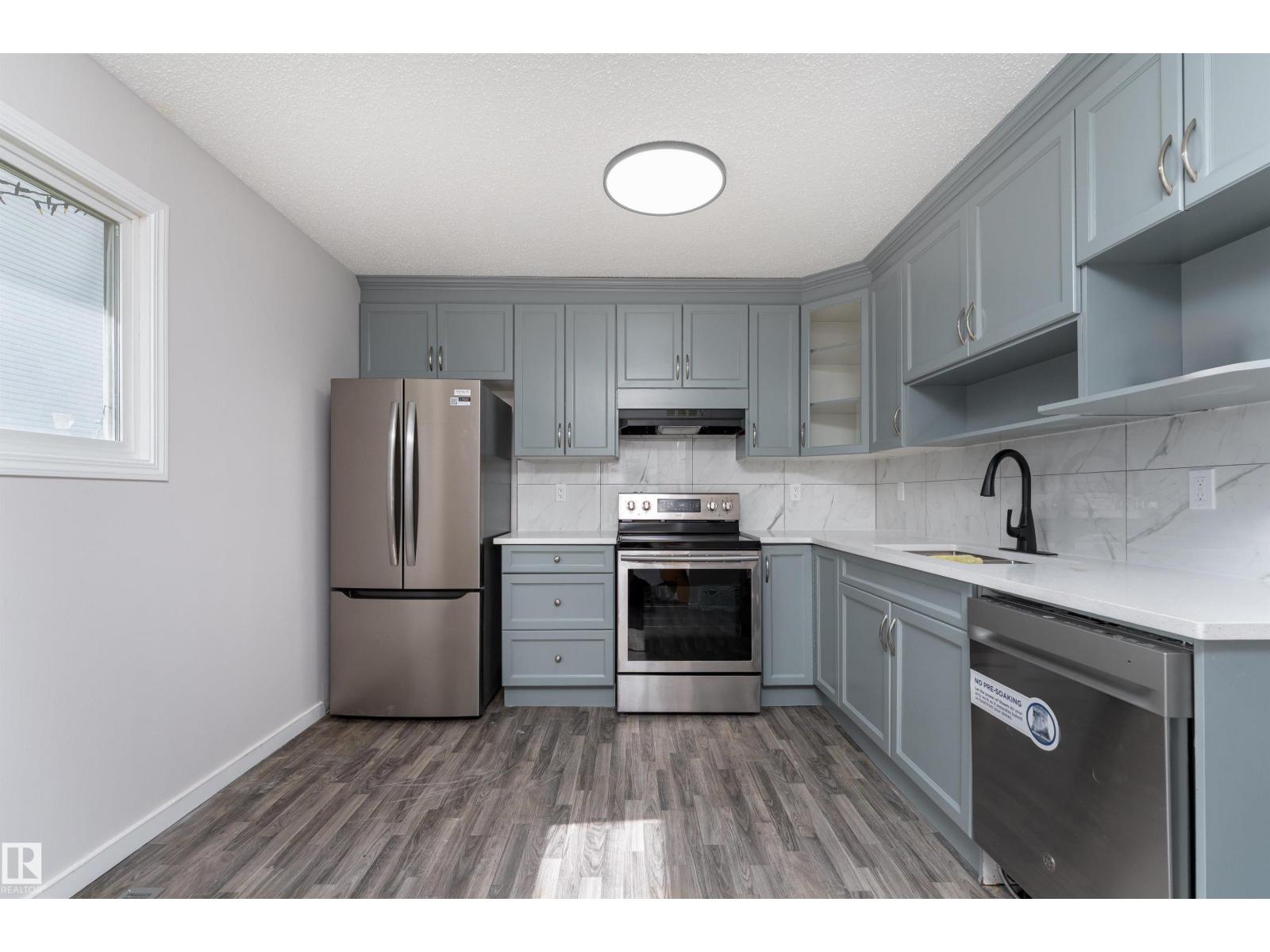 1244 Lakewood Rd W Nw Nw, Edmonton, Alberta  T6K 3P2 - Photo 14 - E4453340