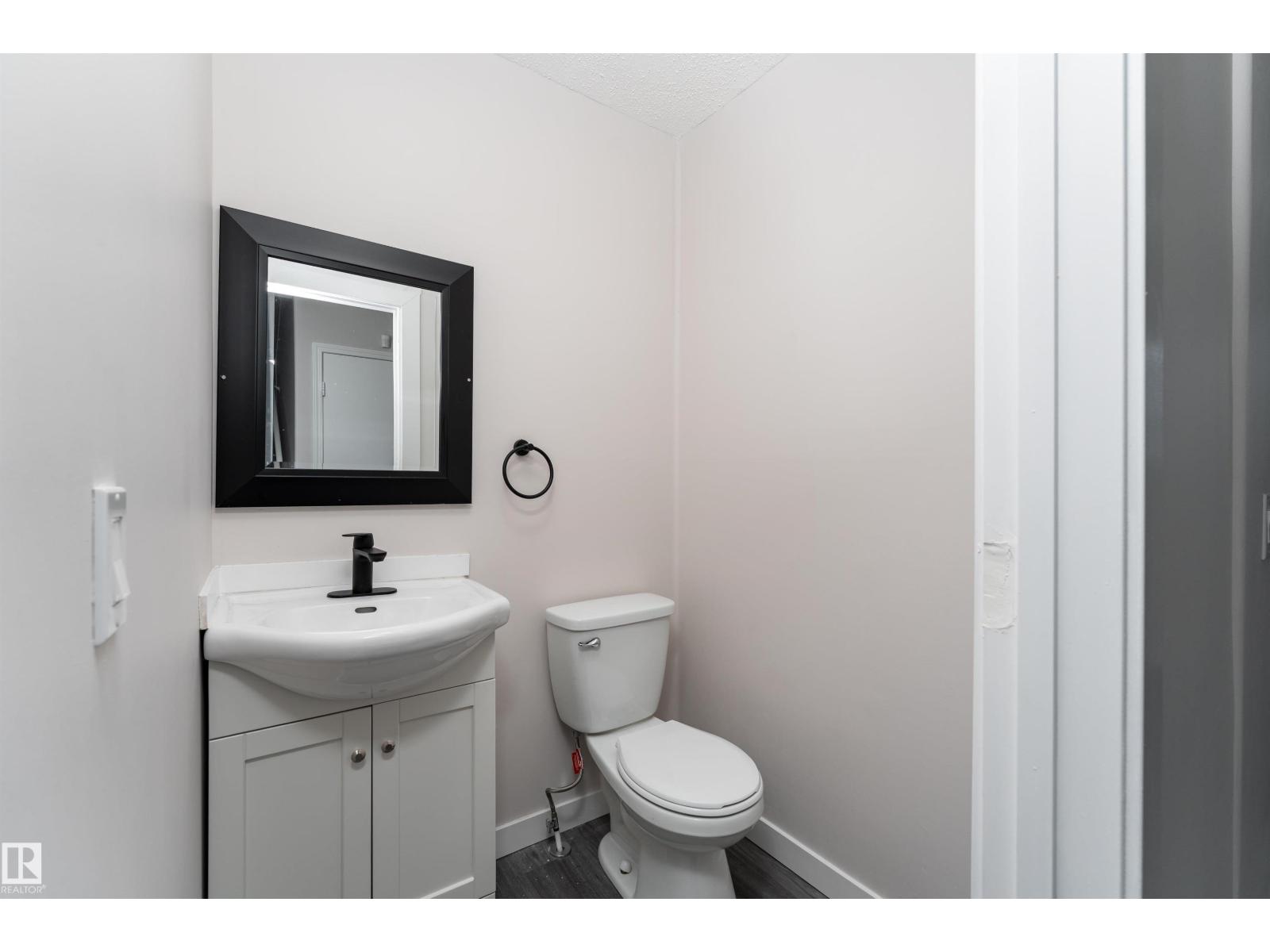 1244 Lakewood Rd W Nw Nw, Edmonton, Alberta  T6K 3P2 - Photo 18 - E4453340