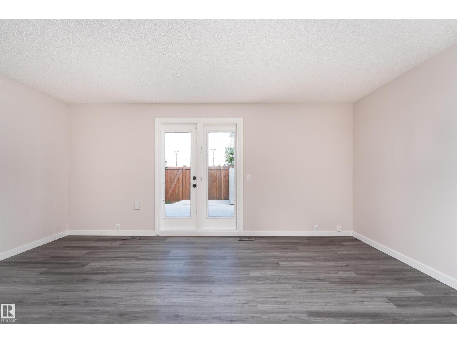 1244 Lakewood Rd W Nw Nw, Edmonton, Alberta  T6K 3P2 - Photo 19 - E4453340