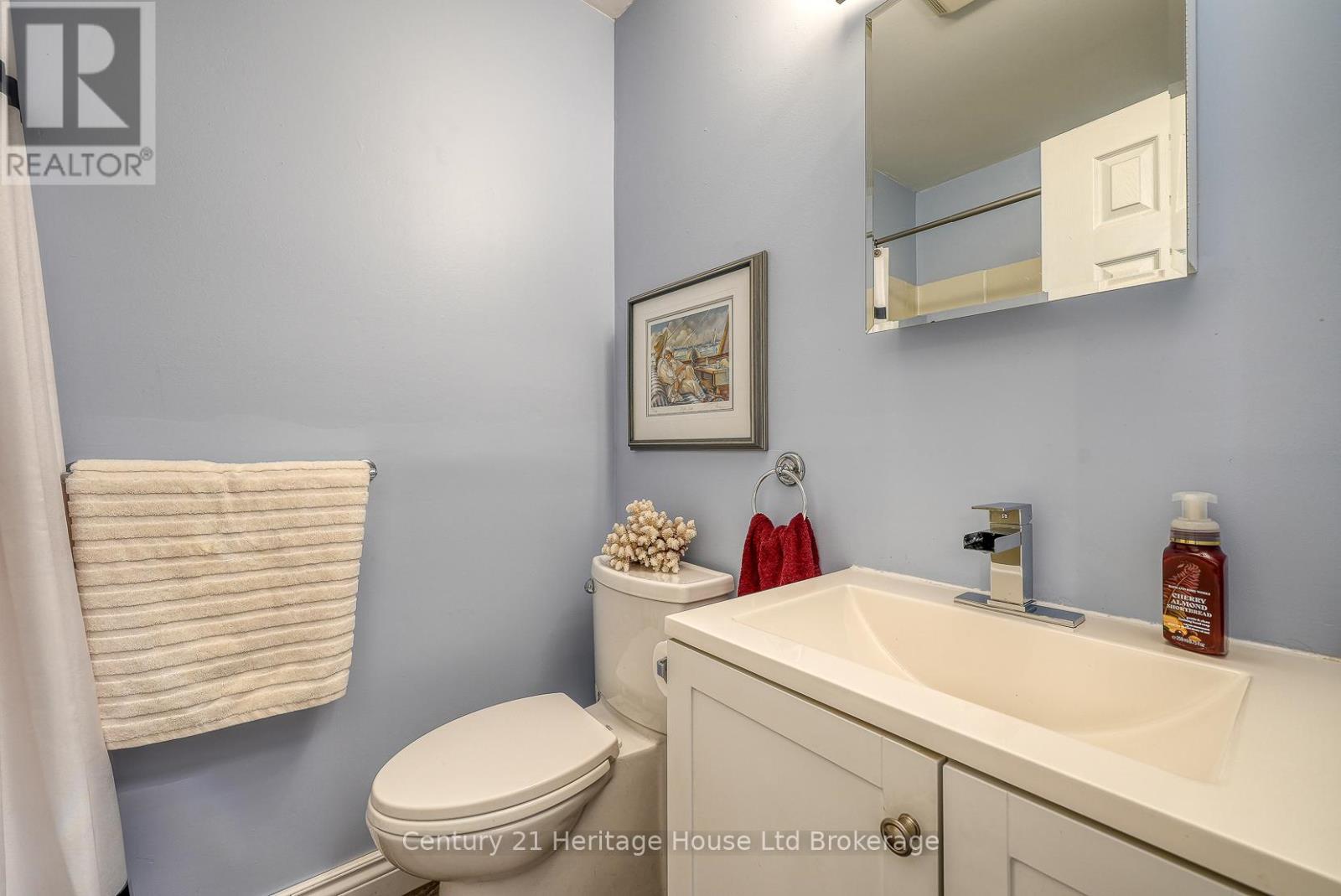 12 Steele Street, St. Thomas, Ontario  N5R 2Y3 - Photo 14 - X12348498
