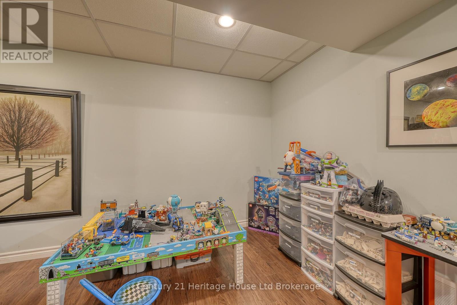12 Steele Street, St. Thomas, Ontario  N5R 2Y3 - Photo 27 - X12348498