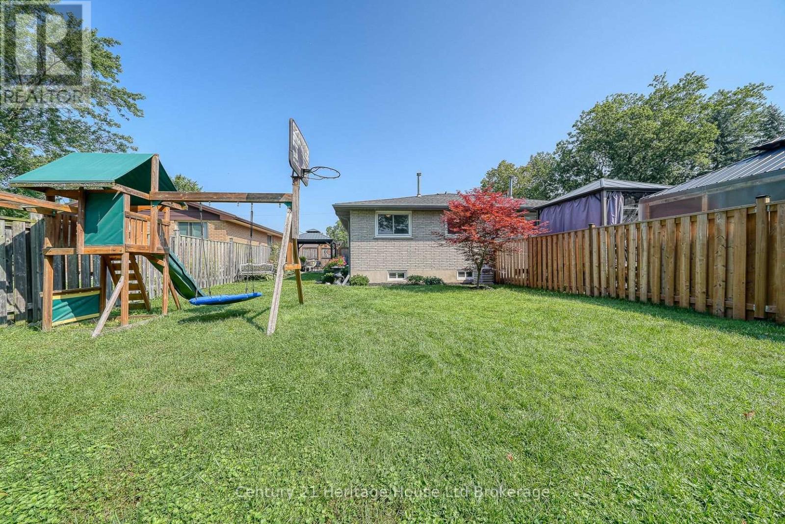 12 Steele Street, St. Thomas, Ontario  N5R 2Y3 - Photo 44 - X12348498