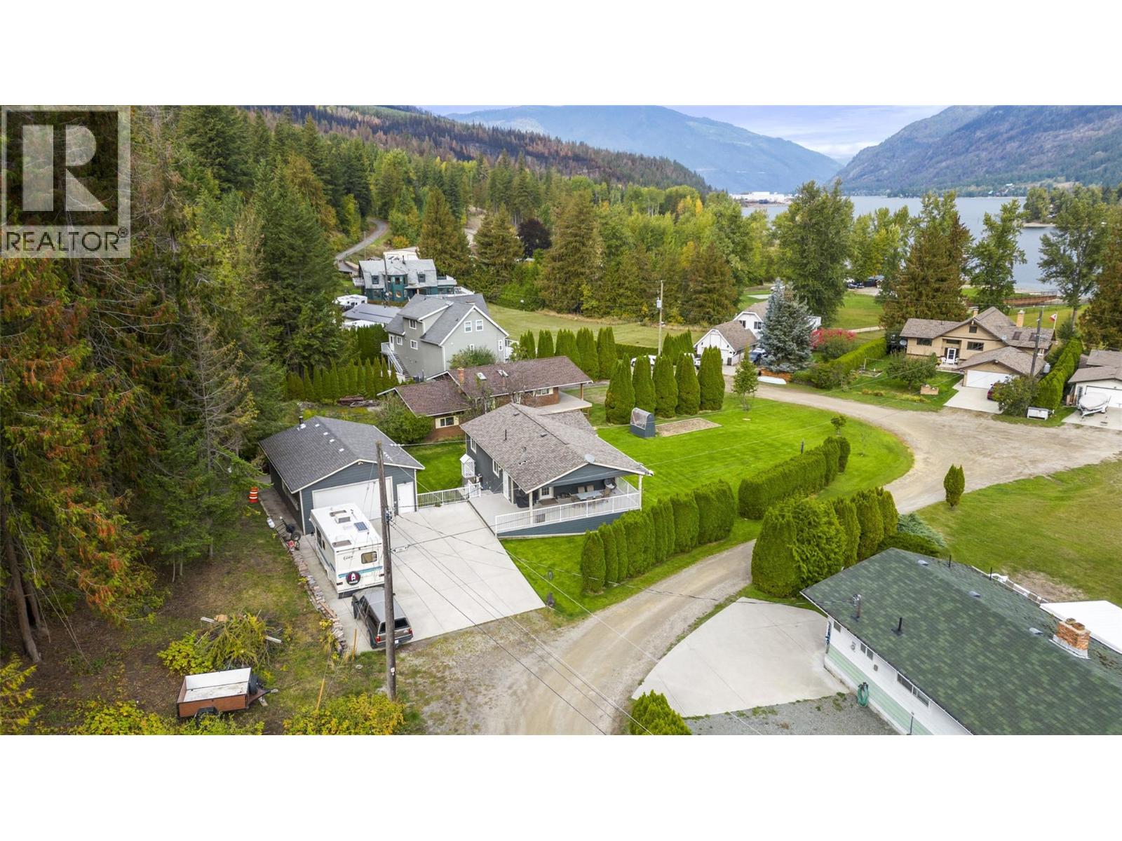 8758 HOLDING Road Unit# 17, adams lake, British Columbia