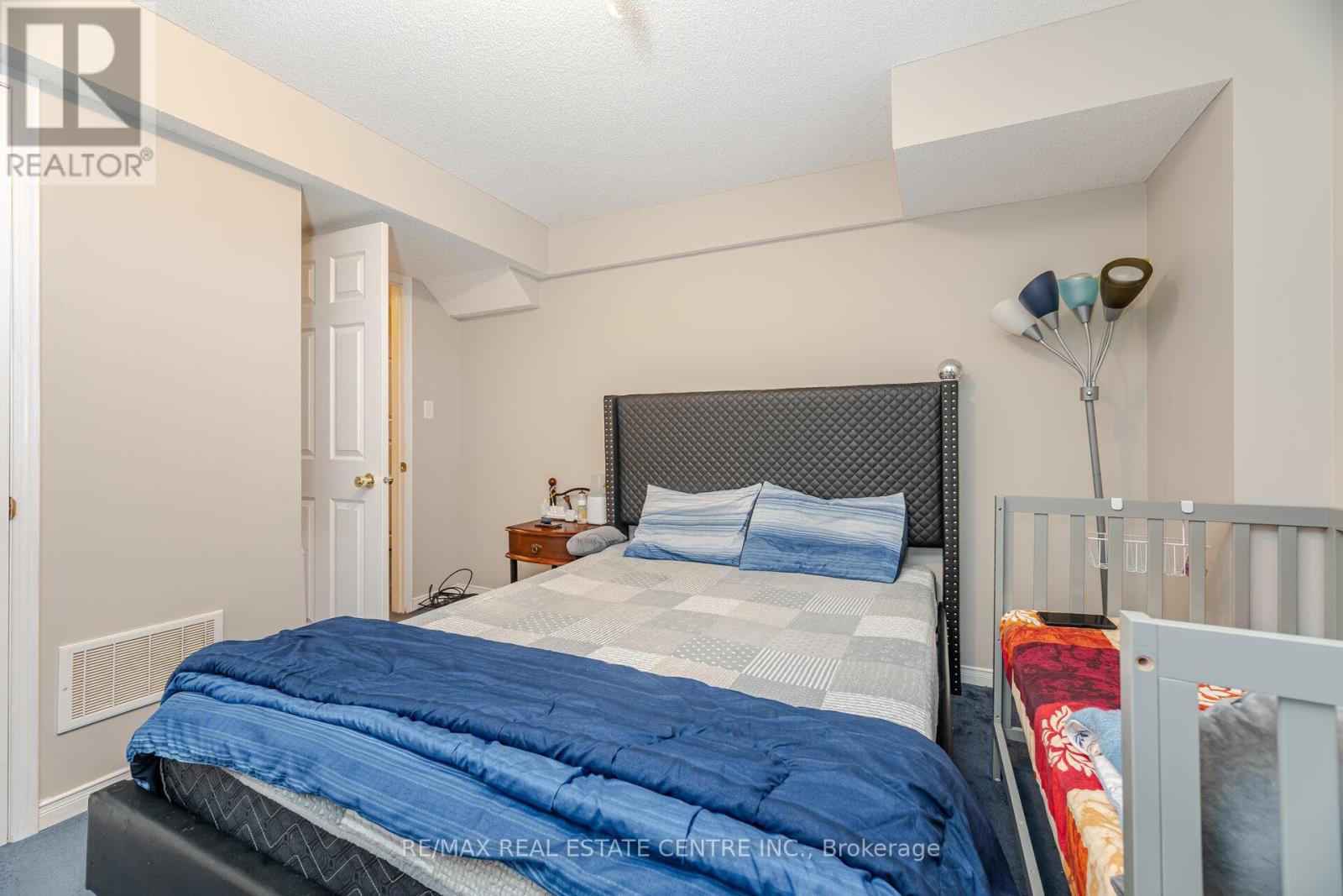 20 Stillman Drive, Brampton (Credit Valley), Ontario  L6X 0T2 - Photo 44 - W12348510