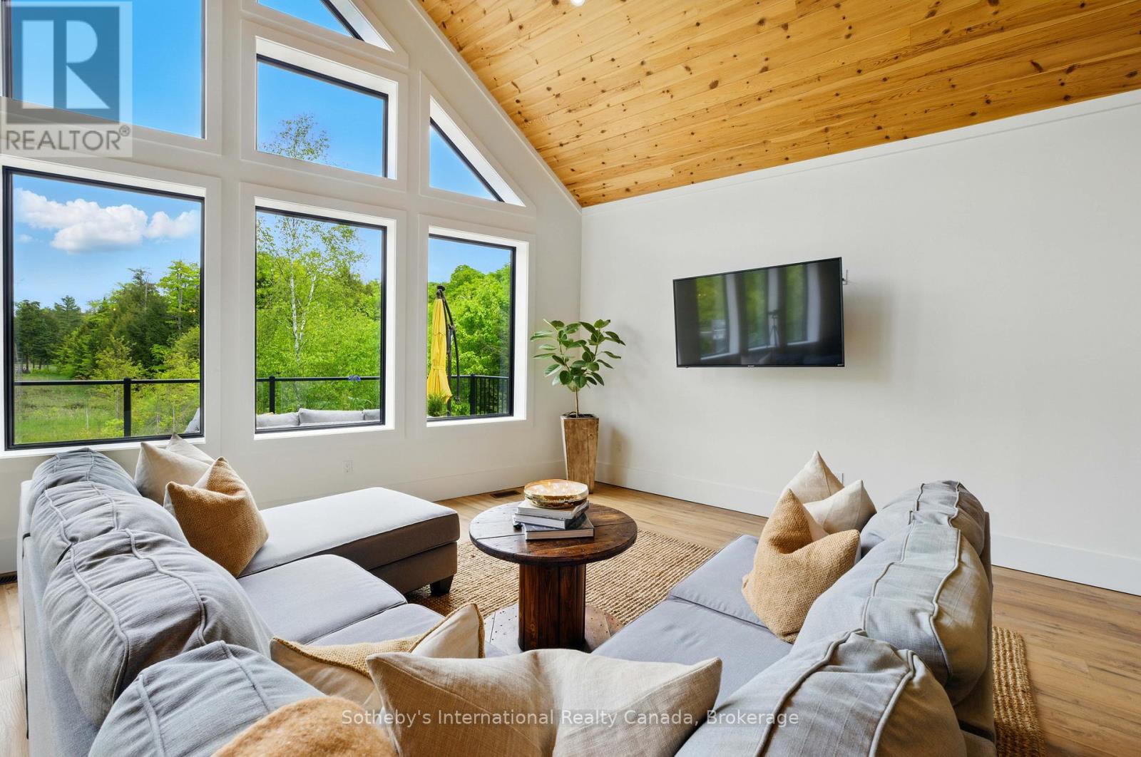 1241 Northshore Road, Muskoka Lakes, Ontario  P0B 1M0 - Photo 17 - X12186709