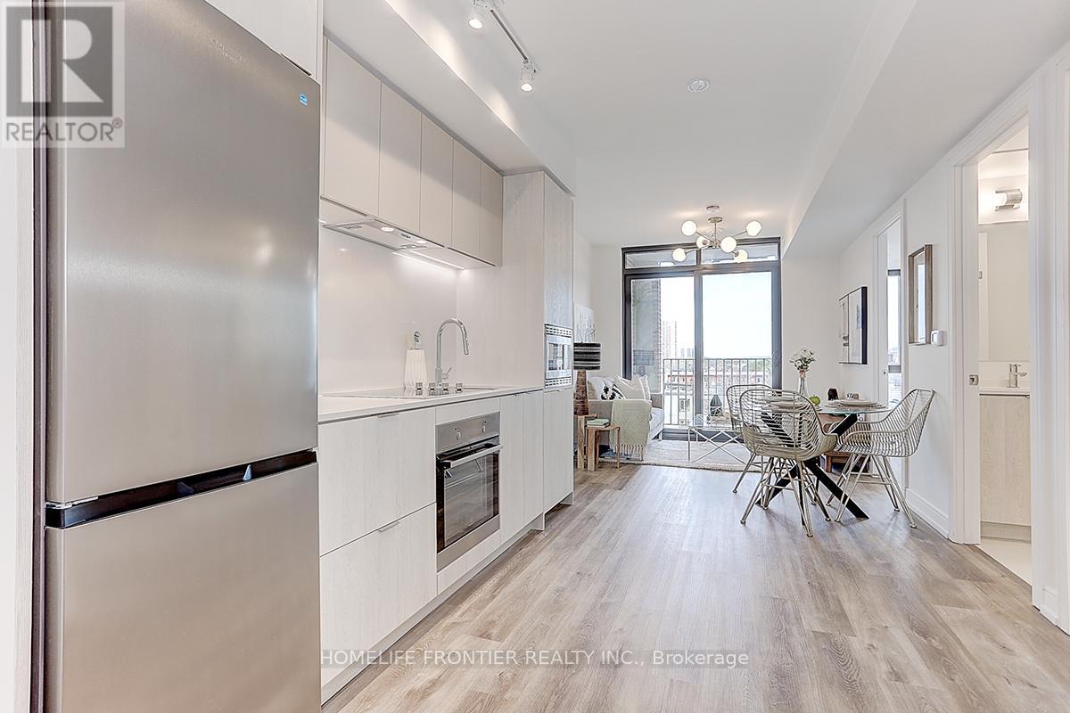 532 - 1 Jarvis Street, Hamilton, Ontario  L8R 3J2 - Photo 4 - X12348529