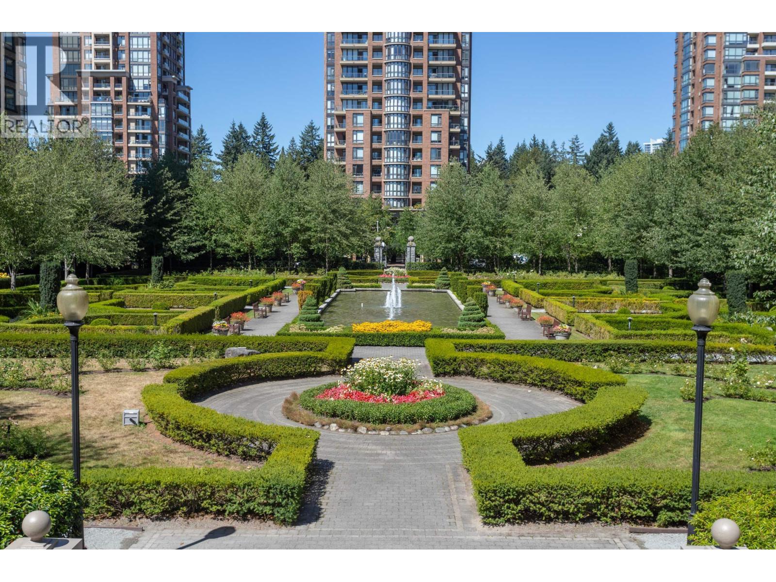 2005 6888 Station Hill Drive, Burnaby, British Columbia  V3N 4X5 - Photo 37 - R3036029