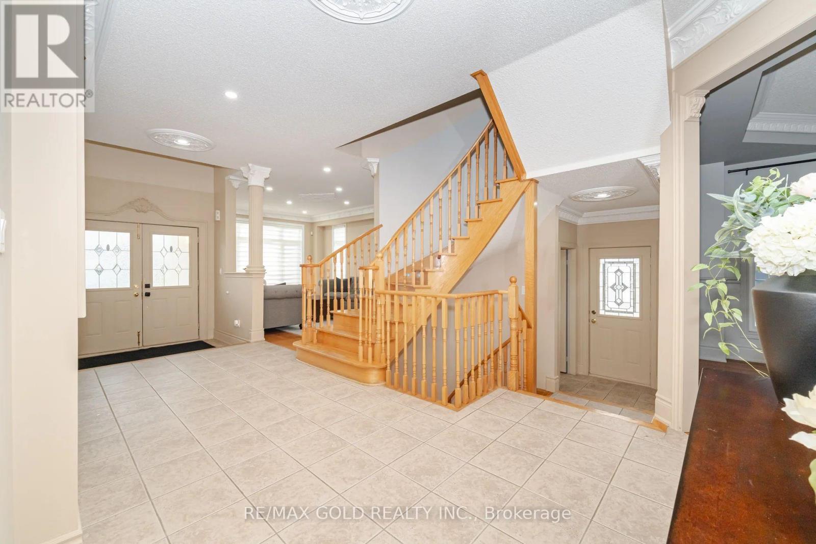 41 Leparc Road, Brampton, Ontario  L6P 2W8 - Photo 20 - W12348536