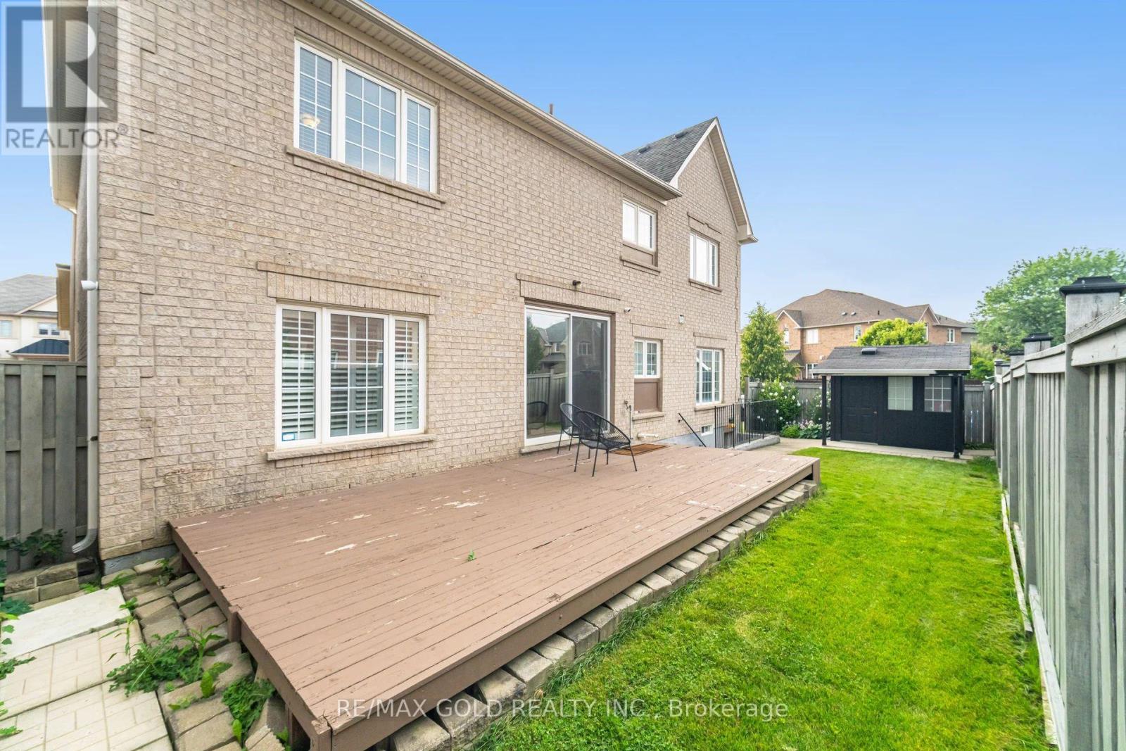 41 Leparc Road, Brampton, Ontario  L6P 2W8 - Photo 35 - W12348536