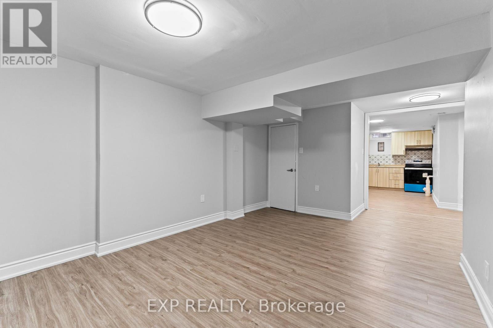 28 Fairlight Street, Brampton (Heart Lake West), Ontario  L6Z 3W2 - Photo 37 - W12348548